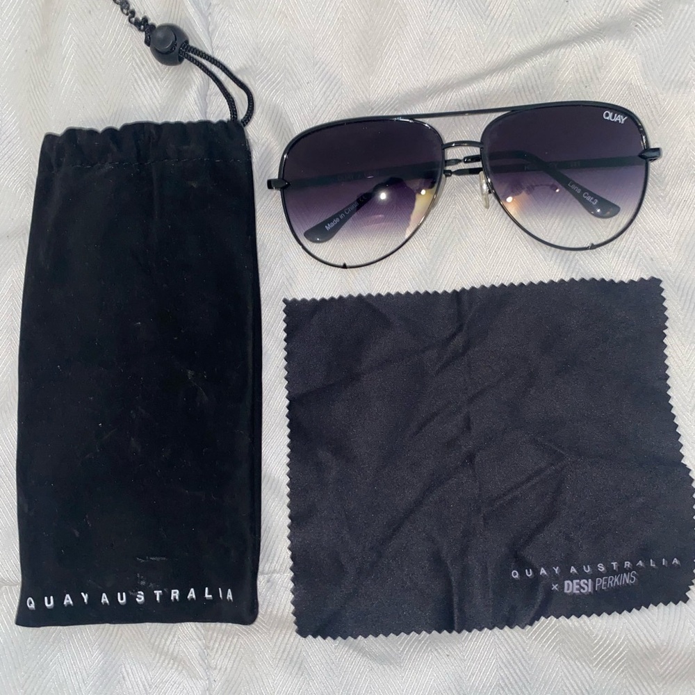 QUAY SUNGLASSES HIGH KEY